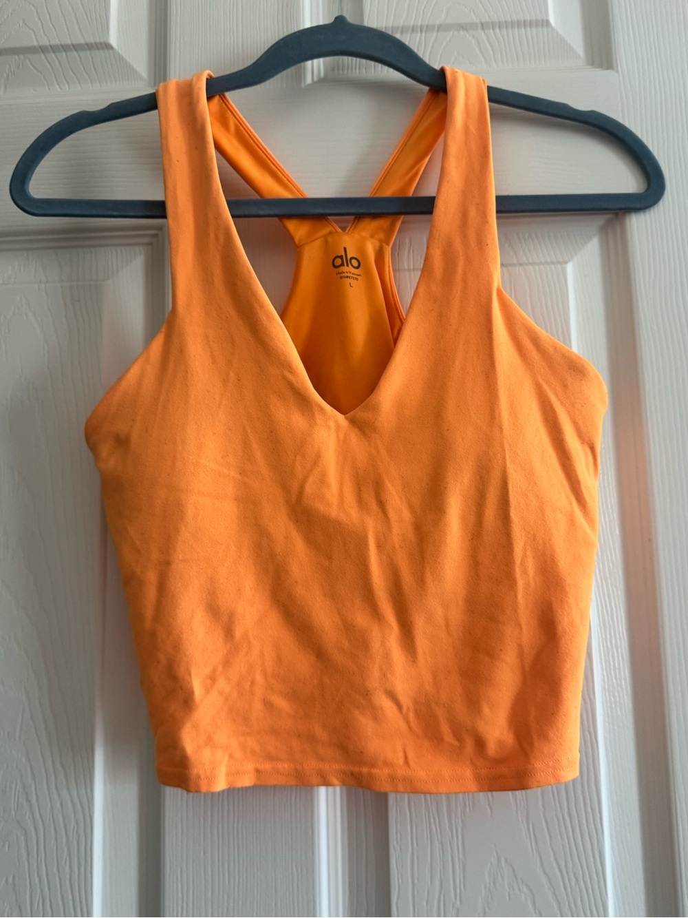 ALO Yoga Orange V-Neck Racerback Crop Tank/Sports Bra - Picture 2 of 3